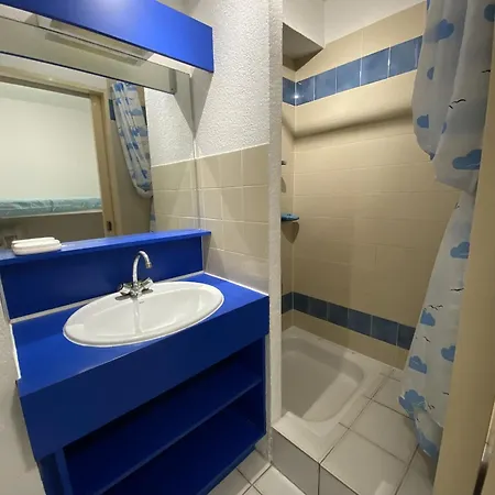 Avec Parking Prive, Proche - Fr-1-837-11 Apartamento
